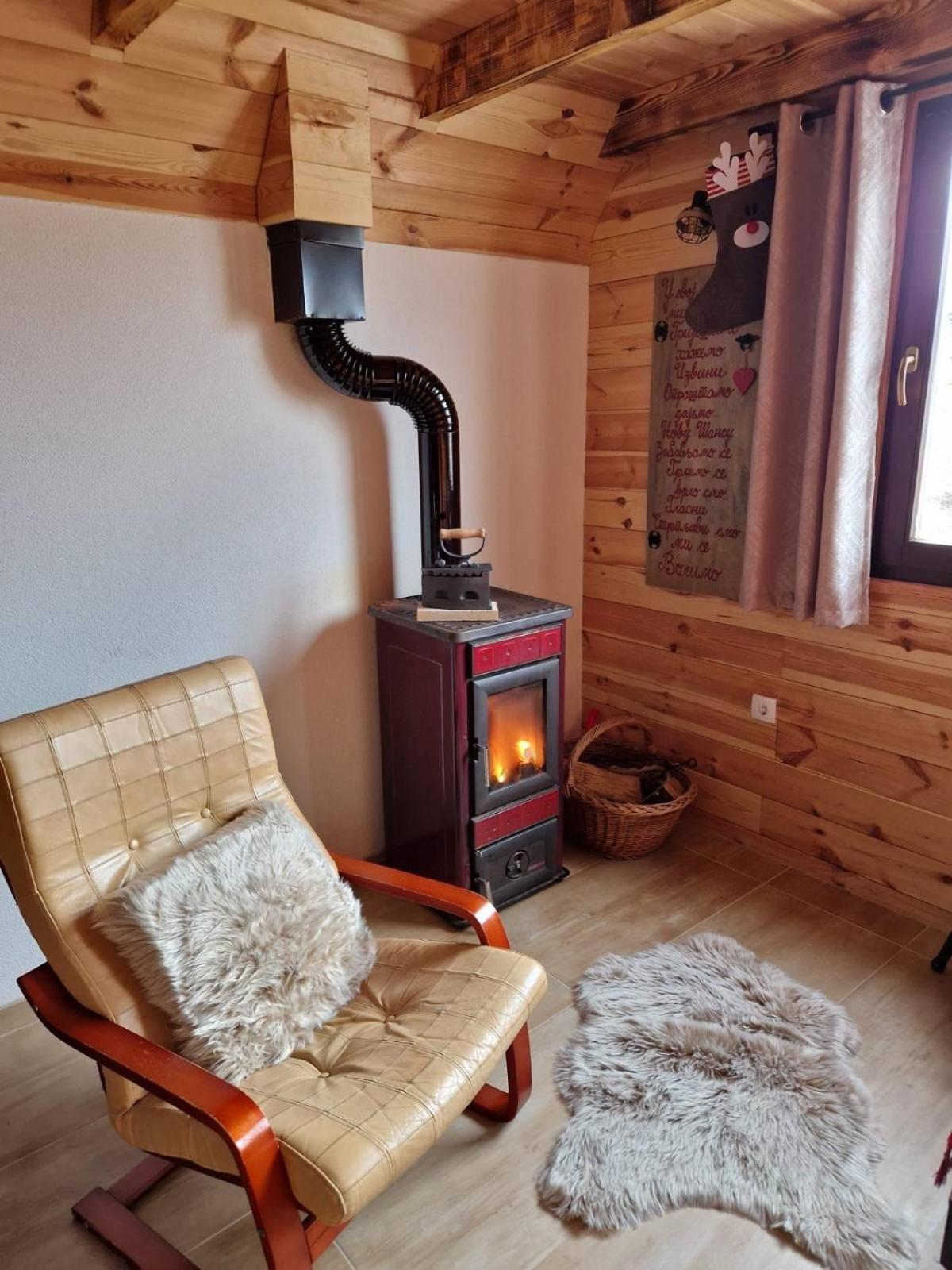 Family Home Masa Žabljak エクステリア 写真